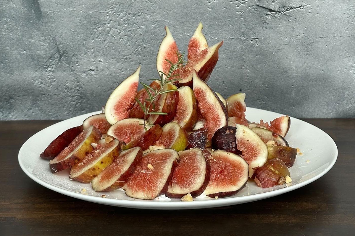 スイーツメニューの「いちぢくの盛り合わせ」の写真